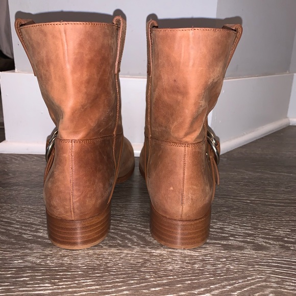8.5 FRYE RICKI RING STRAP BOOT IN COGNAC - Picture 6 of 8